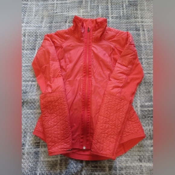 Lululemon Run: Bundle Up Jacket Love Red Sz S - Picture 5 of 9
